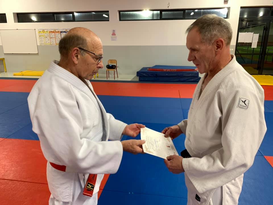 83501211_786010498532140_652535012641472512_n